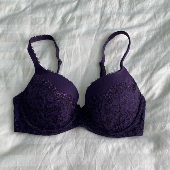 Victoria’s Secret Body Demi Bra